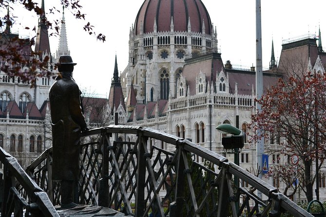 Private Downtown Pest Walking Tour - Parliament Building and Kossuth Squares: Hungarian Power in Stone