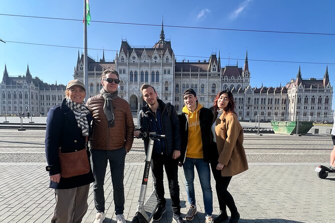 PRIVATE GUIDED Budapest walking tour with coffee break in 120 min - What the Guide Adds (And Why People Sound Happy Here)