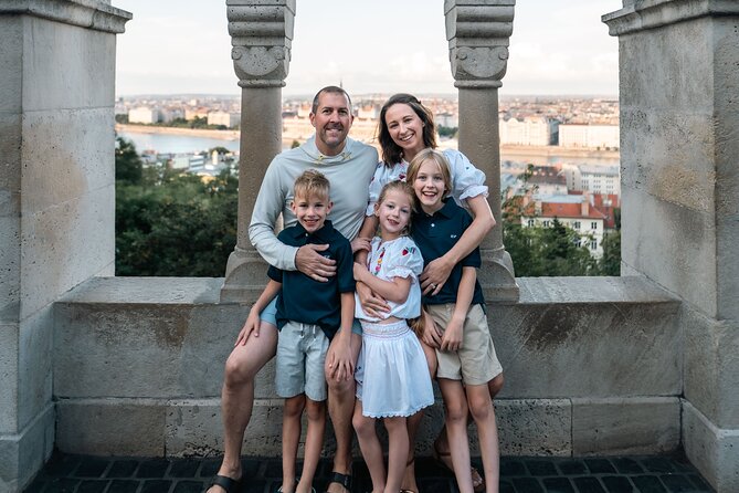 Private photography photo session at Fisherman Bastion - Chain Bridge: 25 minutes to nail the iconic view
