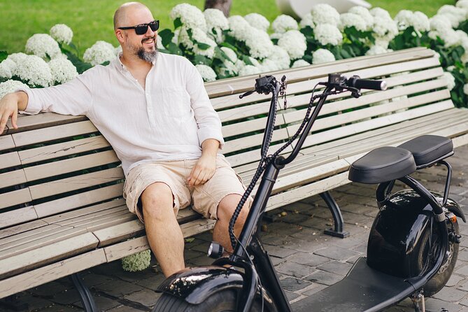 Private Stag Do Tour: Fun E-Scooter Ride with Games in Budapest - Stop 2: Castle Garden with short viewing time