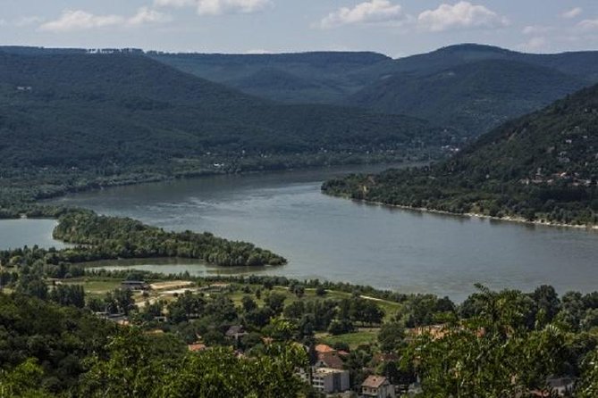 Private Szentendre & Visegrád tour - Szentendre by the river: baroque town, art spaces, and browsing time