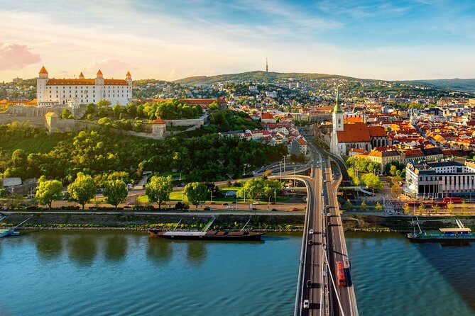 Private Tour from Budapest to Prague Sightseeing - What the Day Feels Like: Walking, Breaks, and Smart Prep