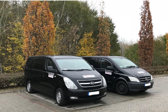 Private Transfer from Budapest city to Budapest Airport - departure - The 20–40 Minute Airport Ride: Comfortable, Practical, and Bag-Friendly