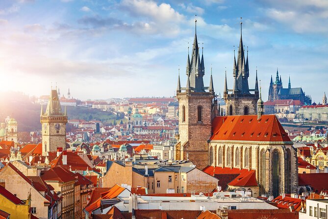 Private transfer from Budapest to Prague with 2h for sightseeing - Your driver: local help, clear expectations, and helpful names