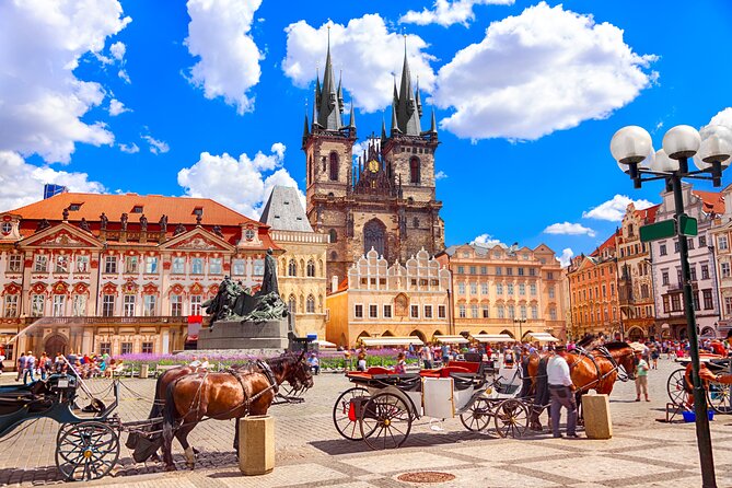 Private transfer from Budapest to Prague with 2h for sightseeing - The 2-hour sightseeing stop: choosing Bratislava, Gyor, Brno, Lednice, or Mikulov