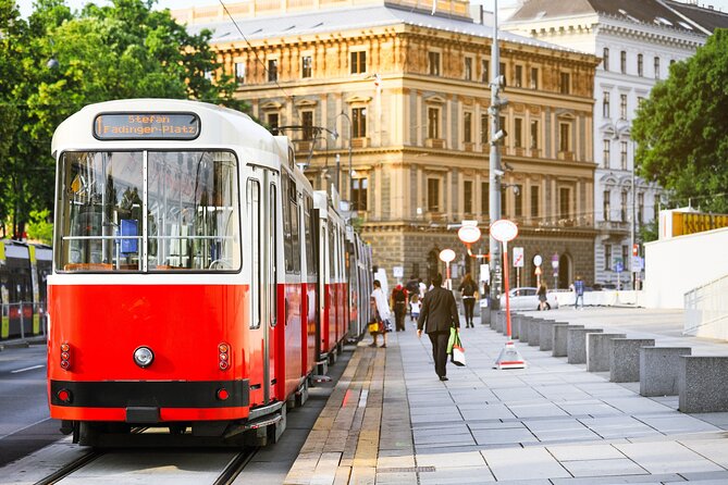 Private Transfer from Budapest to Vienna with 2h of Sightseeing, Local Driver - Comfort and Vehicle Choices for Groups of Any Size