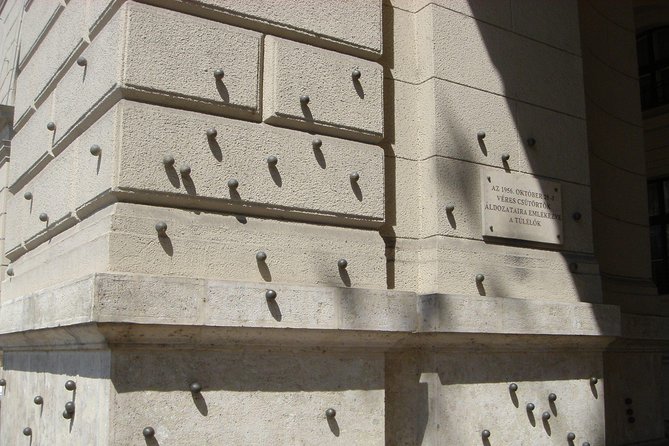 Rise Against the Soviet: The 1956 Revolution - Private Tour - Radio Budapest and the call for help beyond Hungary
