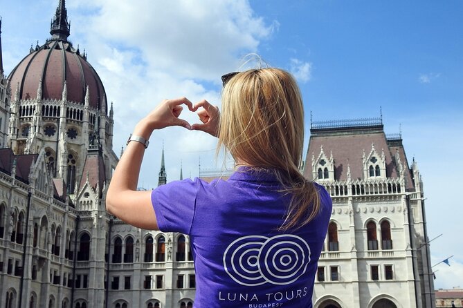 River Cruise ticket and Walking Tour in Budapest - A practical way to see Budapest’s big hitters in 2.5 hours