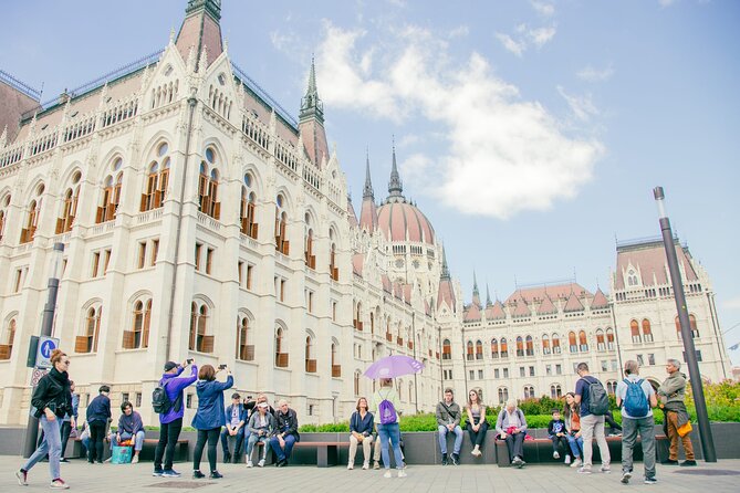 River Cruise ticket and Walking Tour in Budapest - Where you start (and where you end) matters more than you think