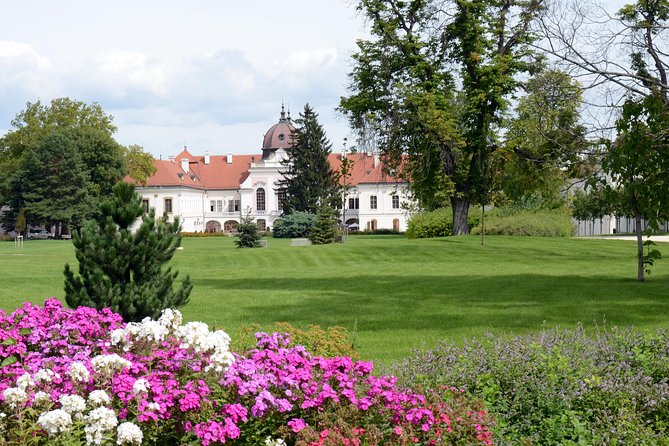 Sisi's Godollo Palace Tour from Budapest - Meeting at Báthory utca and Riding Out Comfortably