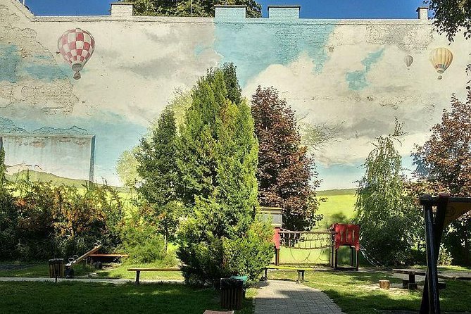 Street Art Tour Budapest - Street art + the Jewish Quarter: why this combo works in Budapest