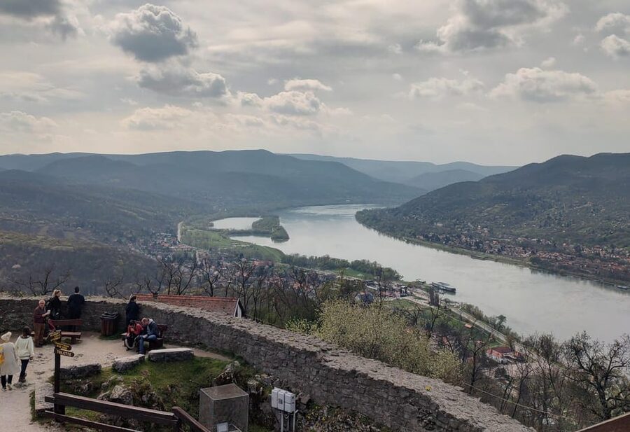 Szentendre, Visegrád and Esztergom Private Danube Bend Tour - The Slovakia photo side-trip: easy angles, bring ID
