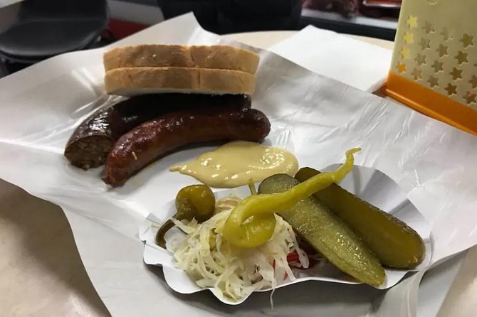 Taste Budapest - Fat Boy Foodies Walk - Stop in Hunyadi Ter: Market shopping in the real food districts