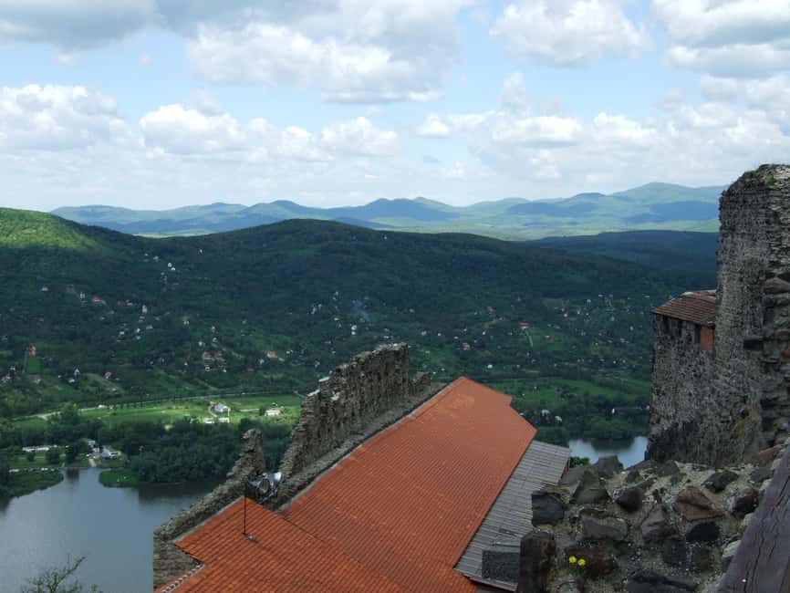 Visegrád Hike & Castle Tour with Ferry from Budapest - Price and value: why $176 can make sense for a full-day plan