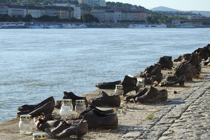 Walking Tour Budapest incl. the Shoes on the Danube Bank - Vorosmarty Square and Váci Street: iconic shopping and square energy