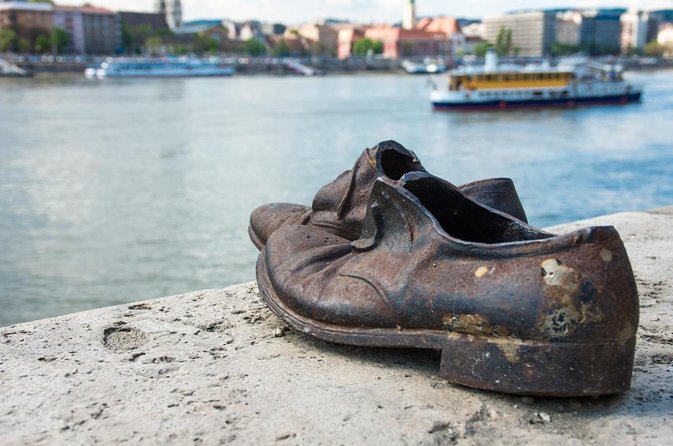 Welcome to Budapest Evening Walk - Key things to notice before you go